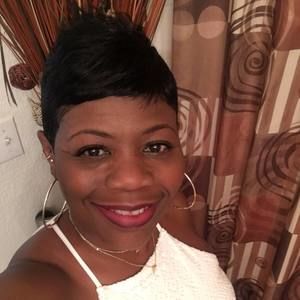 Meet your Posher, Sharon